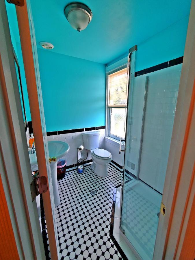 Point Breeze Guest House 피츠버그 외부 사진